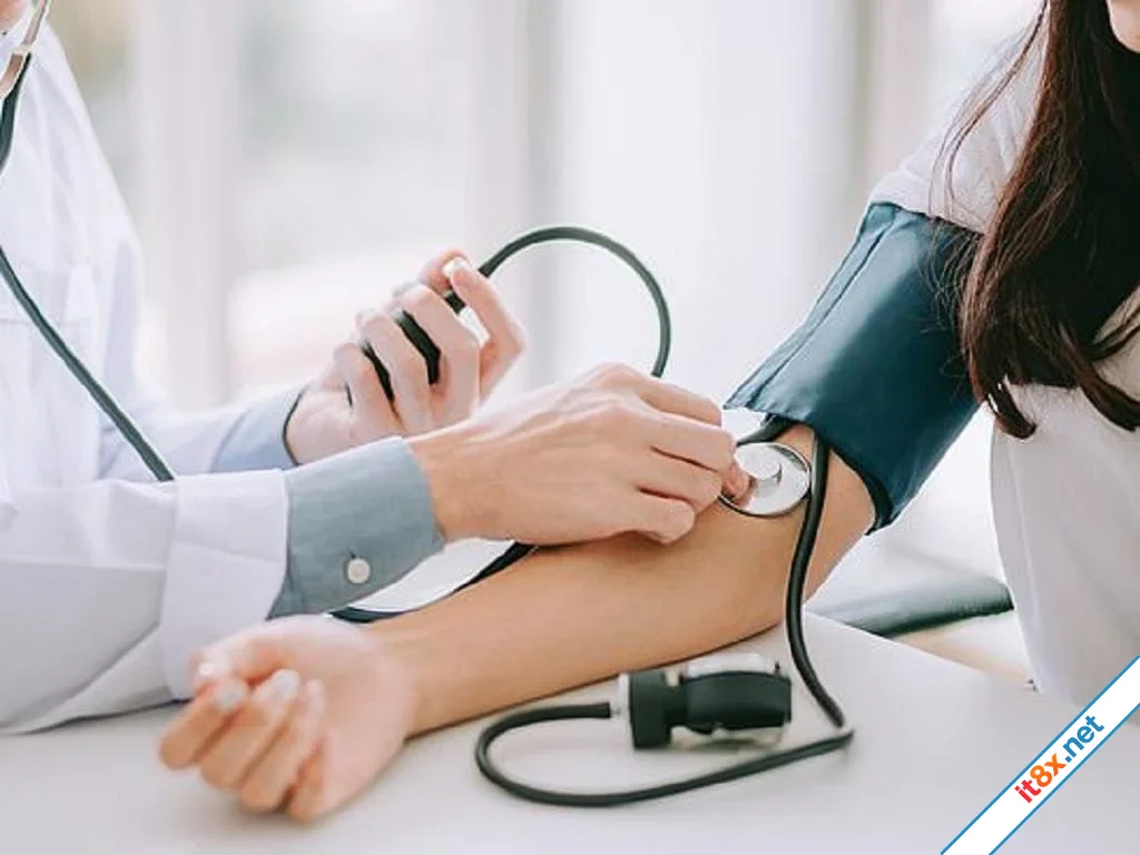 5 điều nên làm trước khi ngủ để cân bằng huyết áp