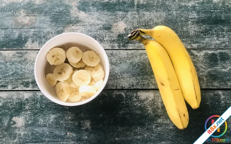 8 vitamin giúp giảm đau đầu