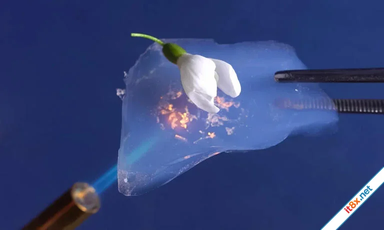 Aerogel: Chất rắn nhẹ nhất thế giới
