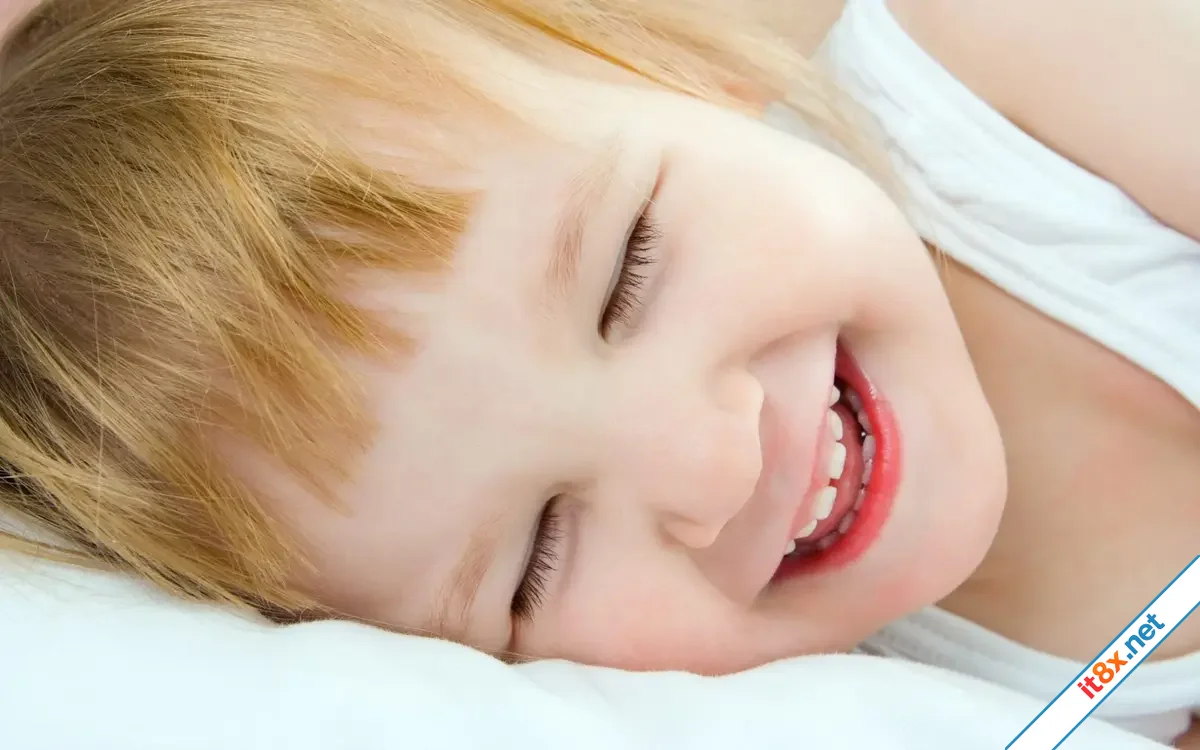 4 điều cha mẹ làm trẻ khóc thầm trong đêm