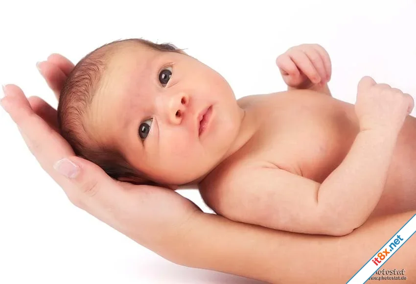 Bé tránh nhìn mặt người đối diện dễ mắc chứng tự kỷ