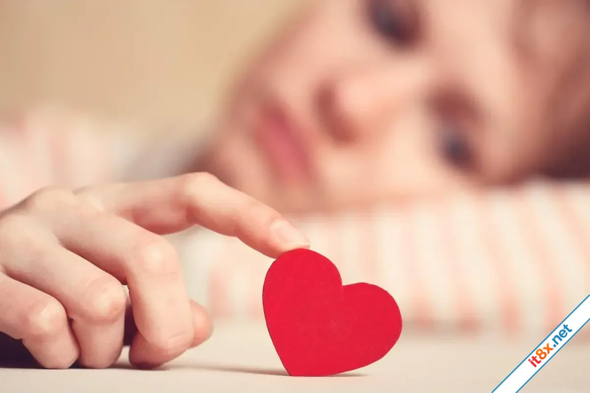 Love and being in love