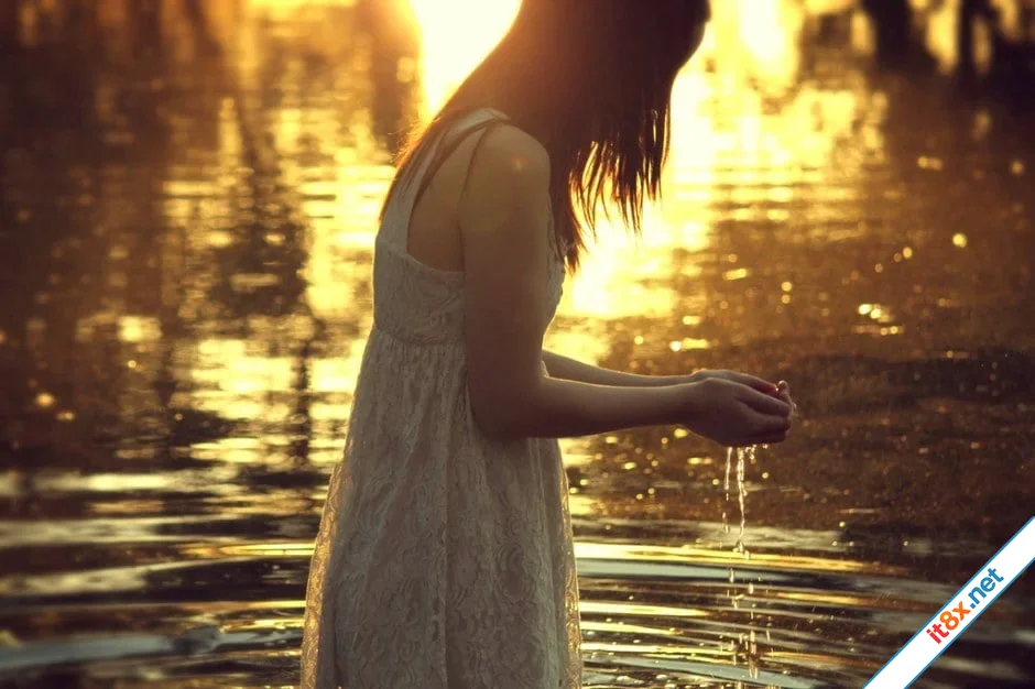 Cho mỗi phút giây...