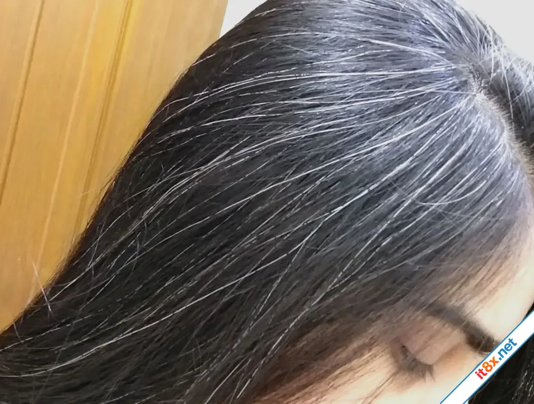 4 nguyên nhân khiến tóc bạc nhanh và cách khắc phục