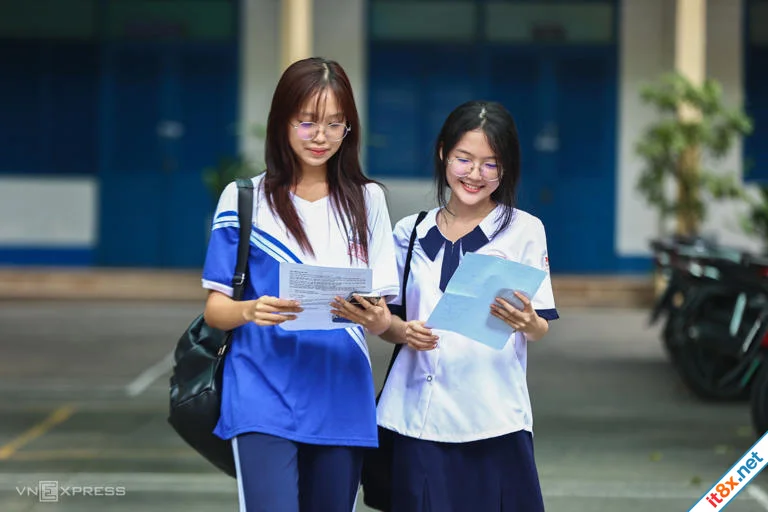 Tuyển sinh ĐH 2026: Cập nhật bảng quy đổi điểm IELTS của 15 trường đại học