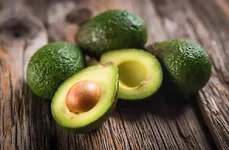 Ăn một quả bơ mỗi ngày giúp giảm mỡ máu và ngừa bệnh tim